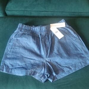 NWT UGG Blue Chambray Shorts